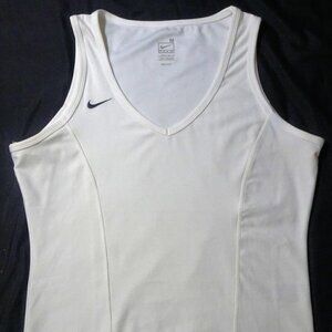 NIKE White Fitdry tank top Size Medium